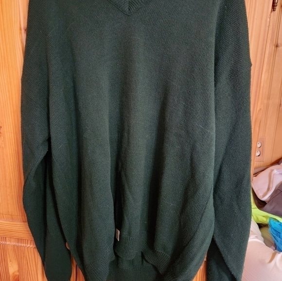 Mens v neck sweater - Picture 3 of 6